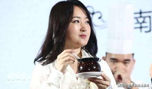 吃瓜娱乐杨钰莹视频播放,重温甜歌天后魅力风采