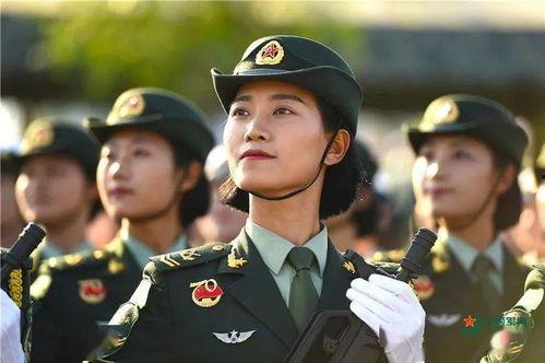 娱乐吃瓜酱当兵,揭秘当兵背后的故事与挑战