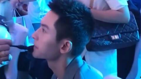娱乐明星吃瓜up,明星吃瓜大揭秘，幕后故事一网打尽！