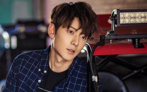 娱乐吃瓜男星,揭秘吃瓜男星背后的故事