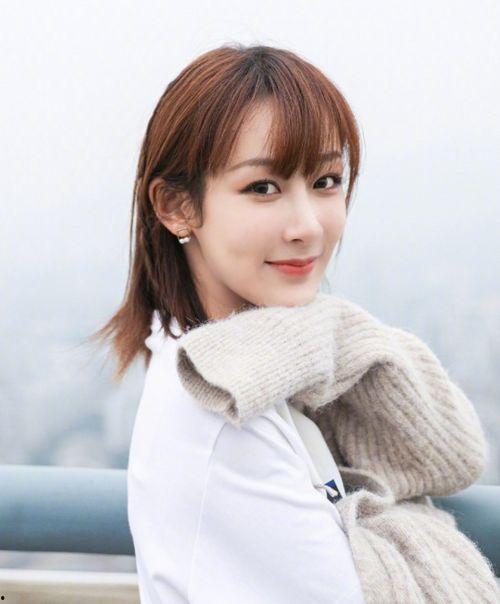 娱乐吃瓜大瓜杨紫,娱乐圈的“吃瓜女王”，揭秘明星幕后故事